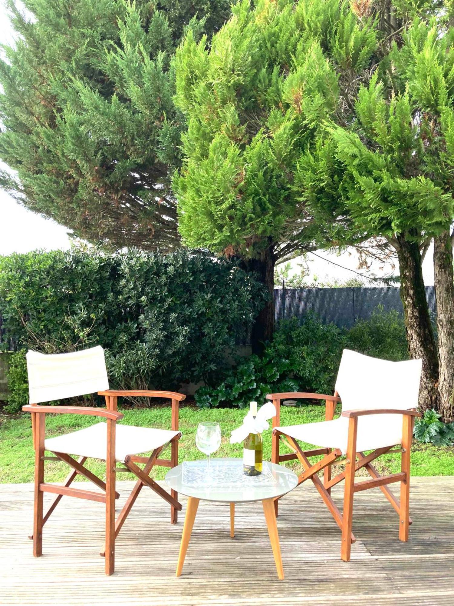 Maison Centre Ville Avec Jardin , Terrasse, Et Garage Velos La Rochelle  Extérieur photo